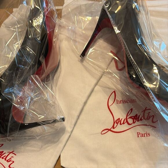 Christian Louboutin Dust Bag So Kate Black Patent Leather Pointed Toe 11 $895 - Picture 16 of 16
